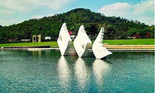 上海月湖雕塑公园门票多少钱65岁可免票吗