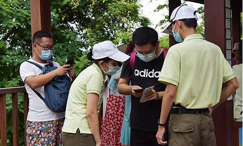 景区工作人员服务游客需要哪些急需物品_景区工作人员服务